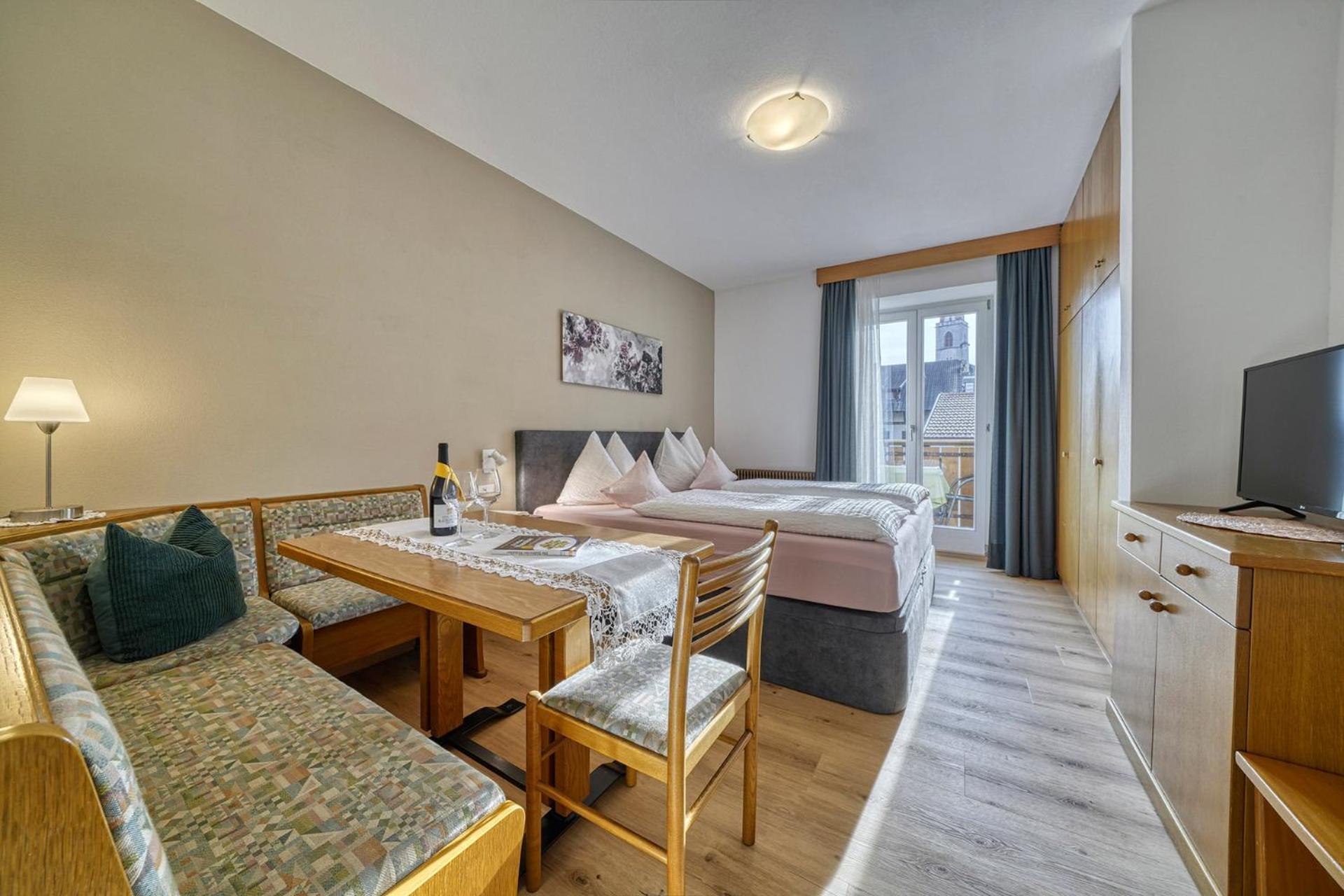 Hotel Josefsheim Lana Esterno foto