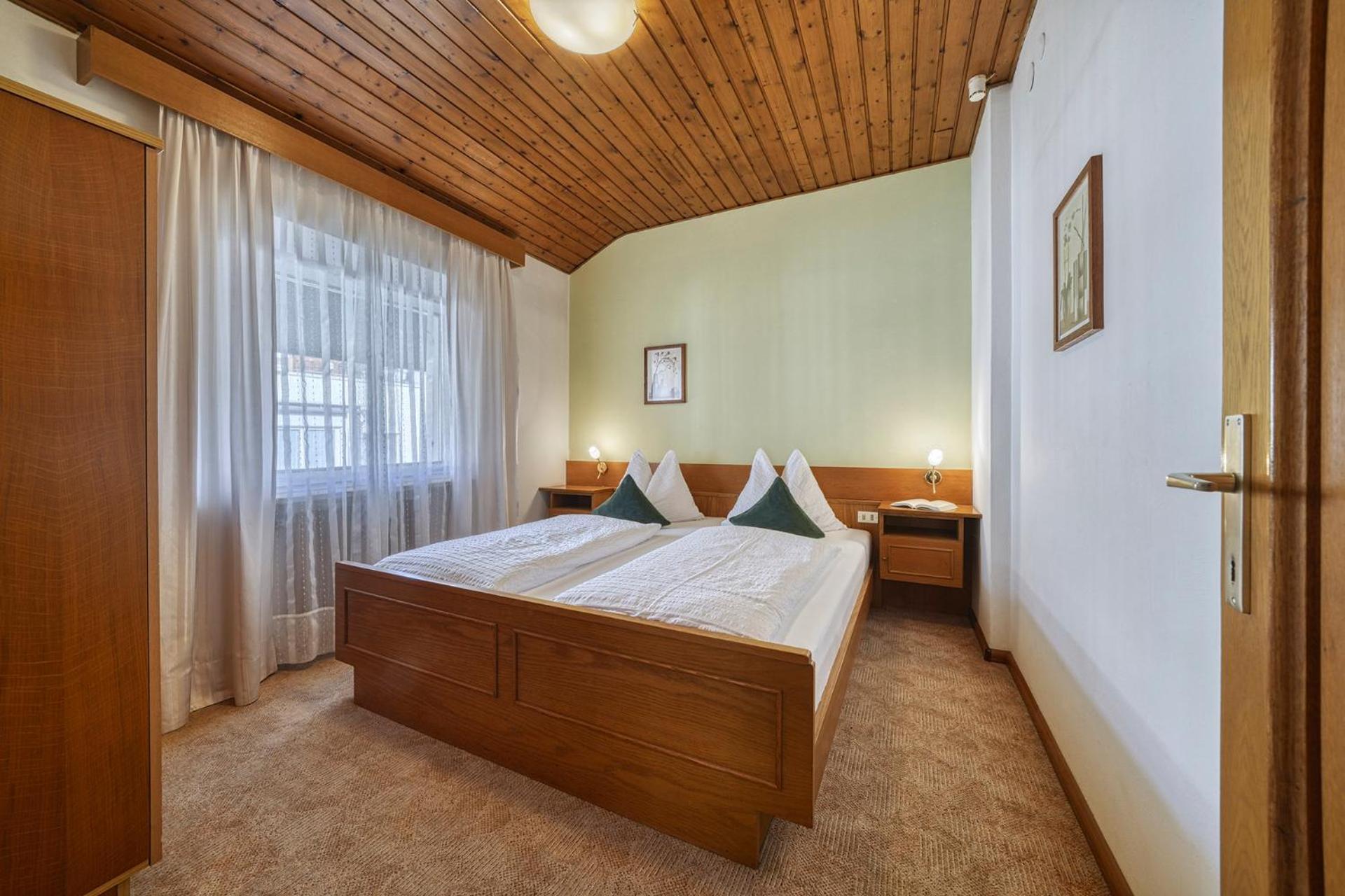 Hotel Josefsheim Lana Esterno foto